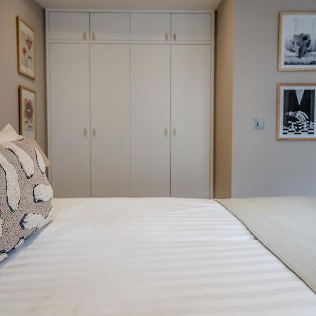 Be London - The Chinatown Residences Екстериор снимка